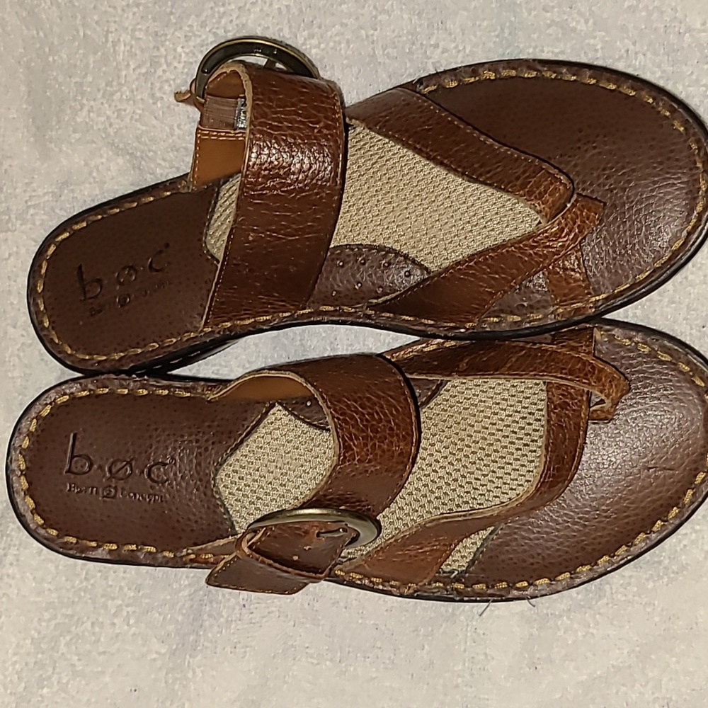 Size 9 Lightly used BØC Born Concept Sandals